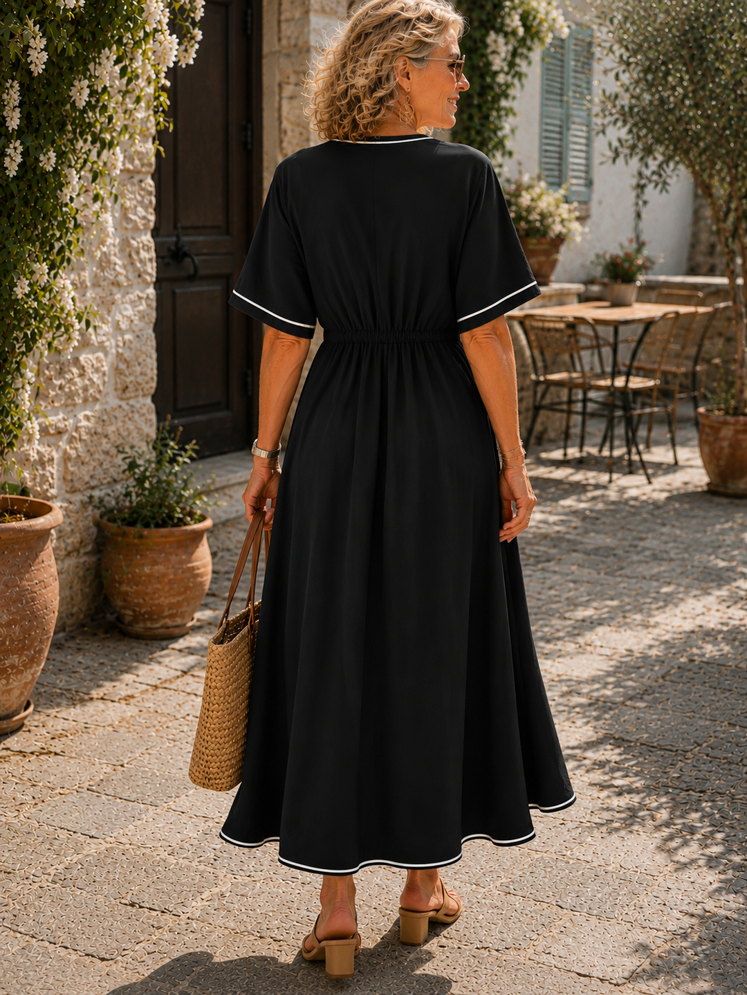 Cassia | Elegancka sukienka o korzystnym kroju