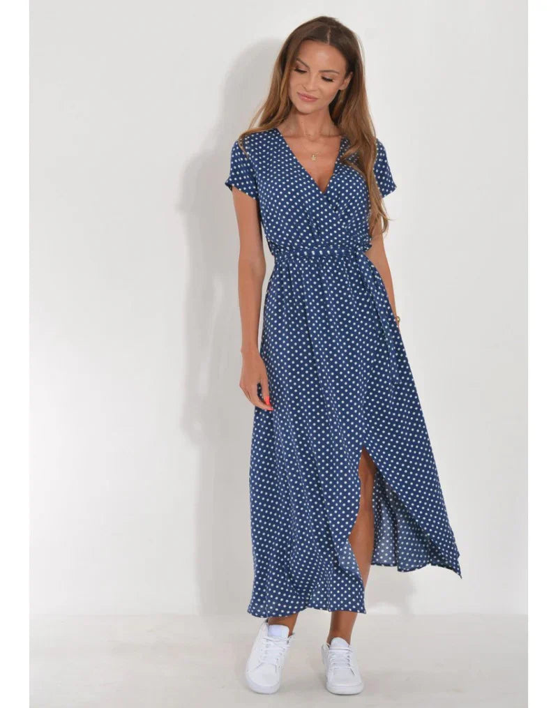 Zorelle - Elegancka Sukienka z Dekoltem w Serek i Modelującym Krojem
